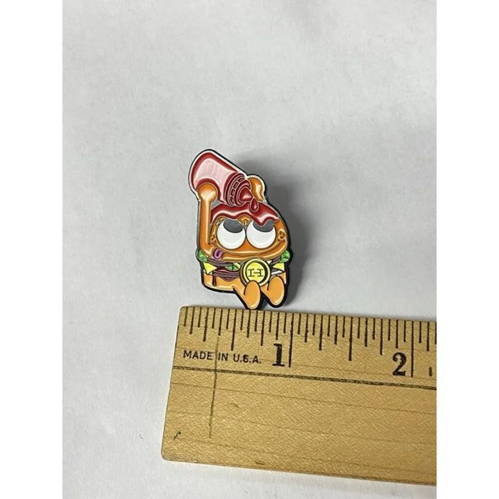 Hat Club Amazon Peccy Pin Burger With Ketchup Bottle